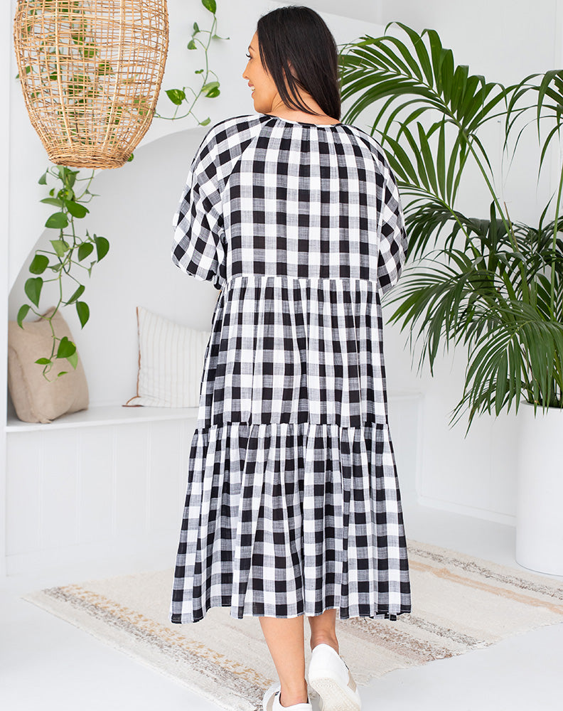 Amber Dress in Gingham Black